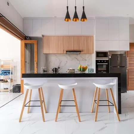 Pering Kamima Villa